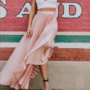 Pink Pleated Long Skirt